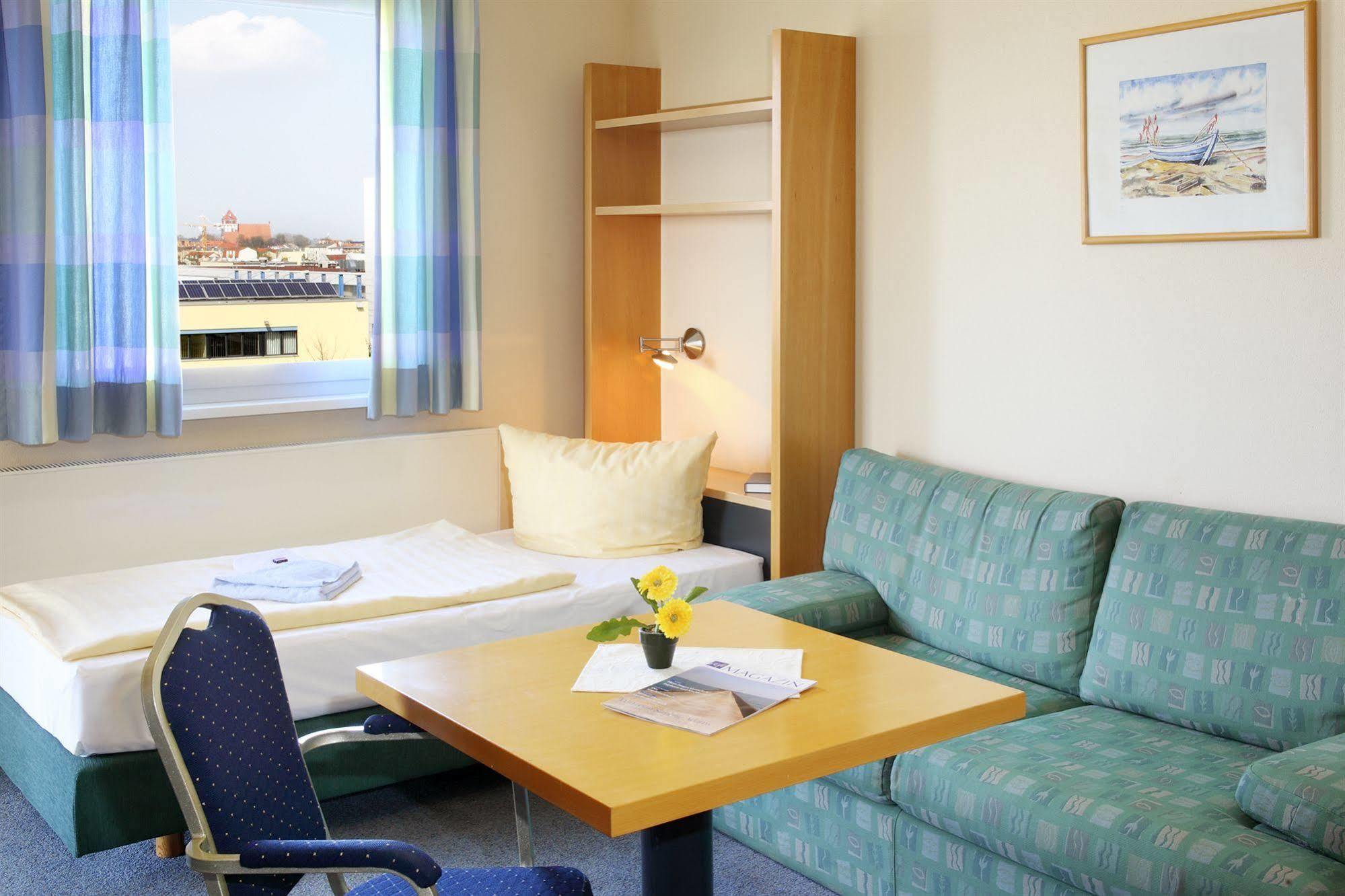 Vch Hotel Greifswald Exterior foto