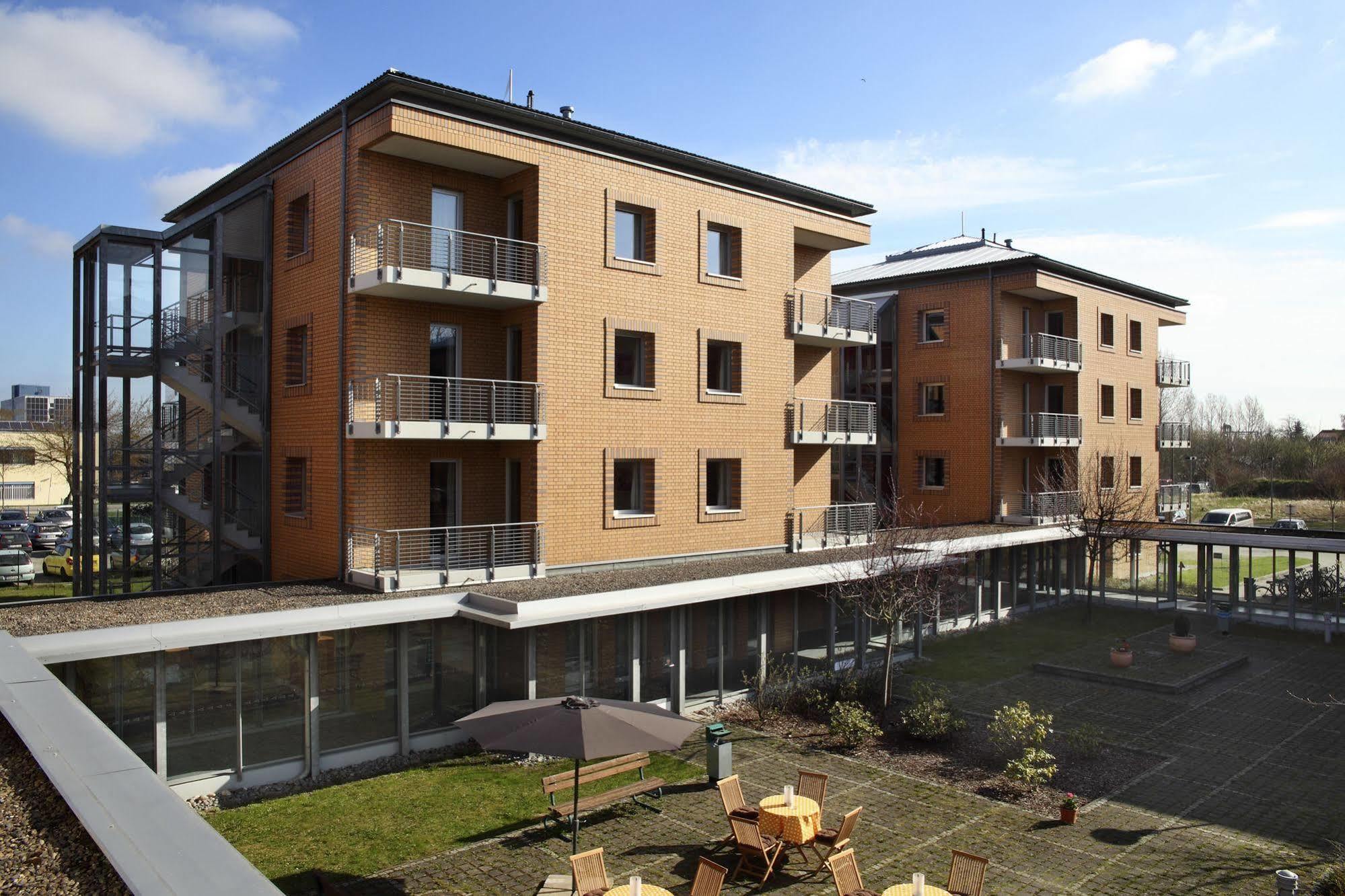 Vch Hotel Greifswald Exterior foto